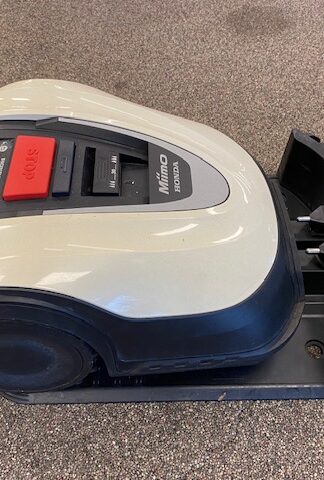 HONDA HRM 40 ROBOTMAAIER GEBRUIKT